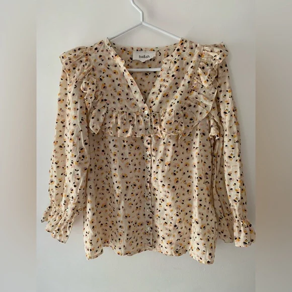 ba&sh Cream Ruffle Blouse with abstract Print - Picture 4 of 8